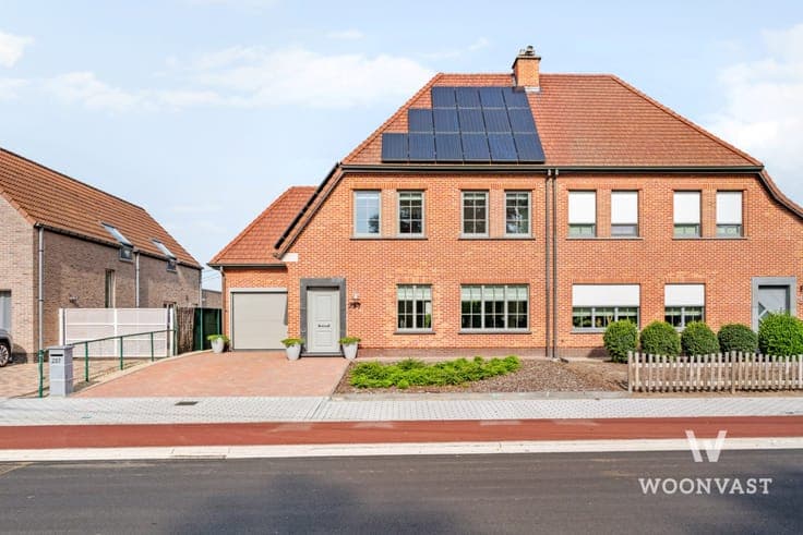 House in Waasmunster