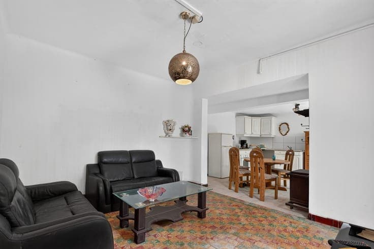 Spacious family home in need of renovation in Stene, Oste...