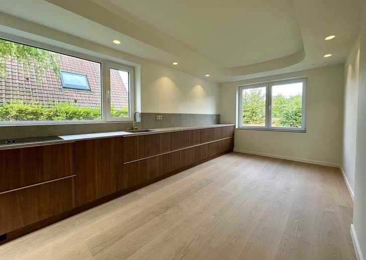 Volledig gerenoveerde villa met EPC A in gegeerde wijk Te...