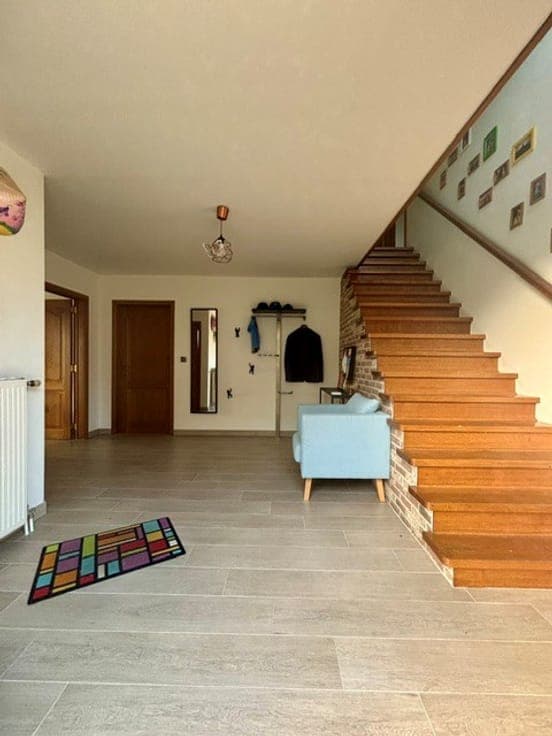 4-façade house, 3 bedrooms + 1 office space, 1200m² land