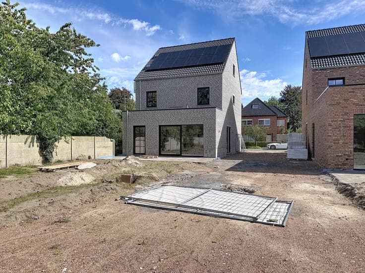 Sale - House Lommel - 565,000 €