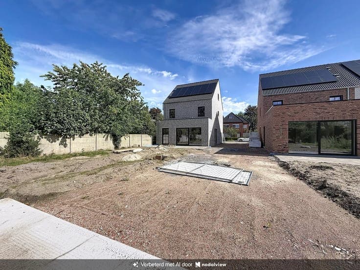 Sale - House Lommel - 565,000 €