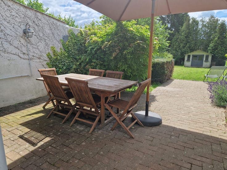 W-O - House 3 bed/3 bath/1 office - South-facing