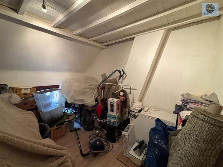 HOUSE TO REFRESH WITH 2 ROOMS