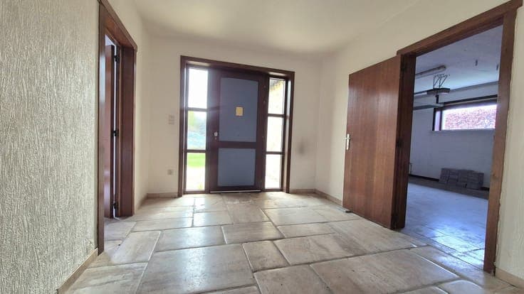 Schitterend gelegen bungalow met oprit, grote tuin, 3 sla...