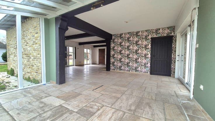 Schitterend gelegen bungalow met oprit, grote tuin, 3 sla...