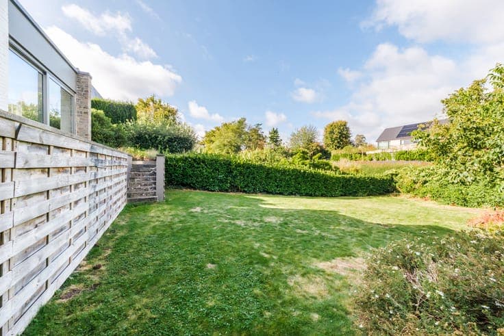 Bright villa in the Faubourg