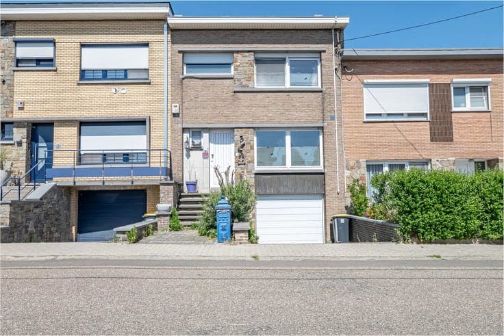 Sale - House Oupeye - 260,000 €