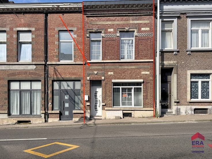 Beautiful 4-Bedroom Townhouse!
