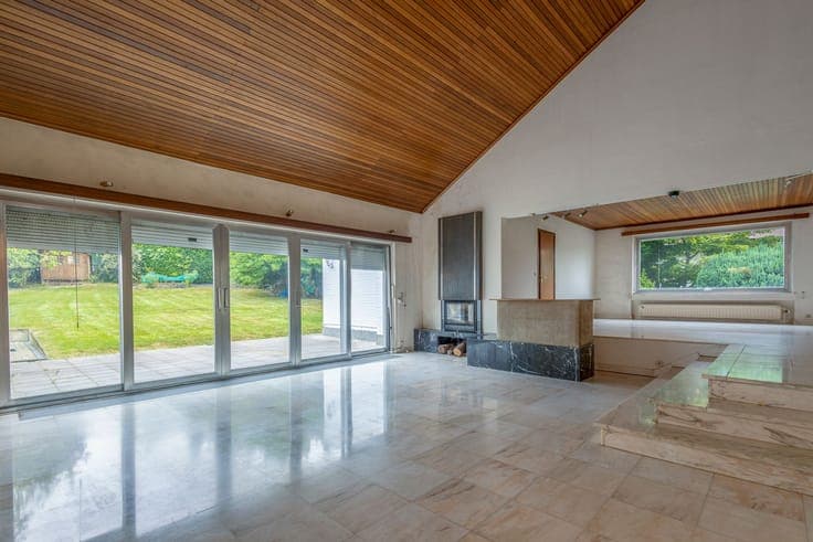 Iconic 1970s villa in the heart of Dilbeek