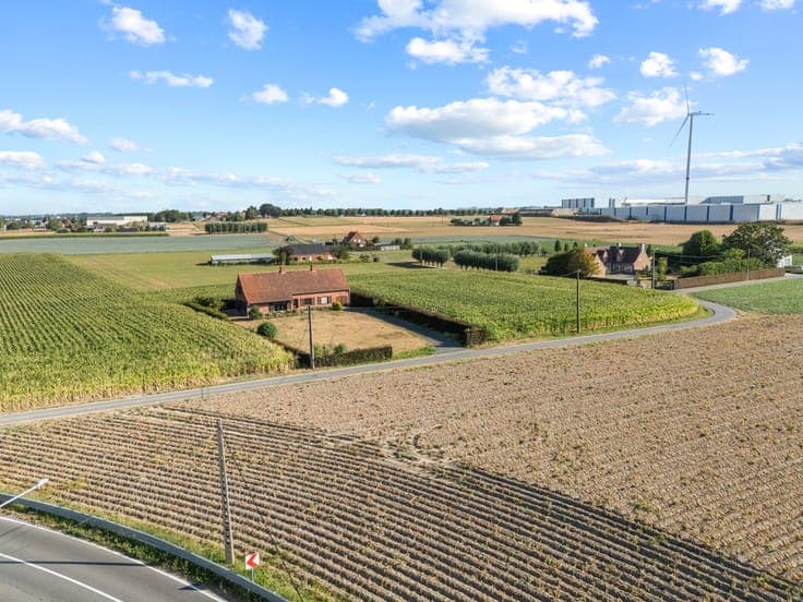 Prachtige fermette met ruime woonkamer en 7461 m² grond t...