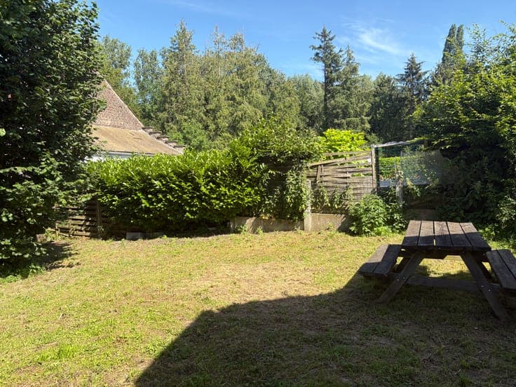 Maison de rapport de 2 logements séparés