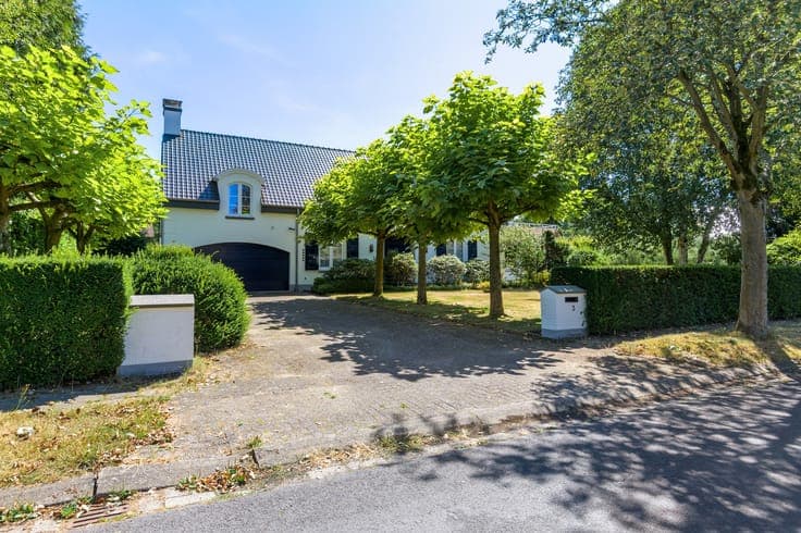 Villa met zuidtuin op toplocatie