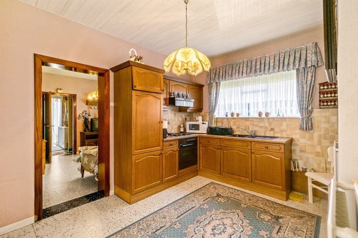Te renoveren woning met veel potentieel in het landelijke Sc