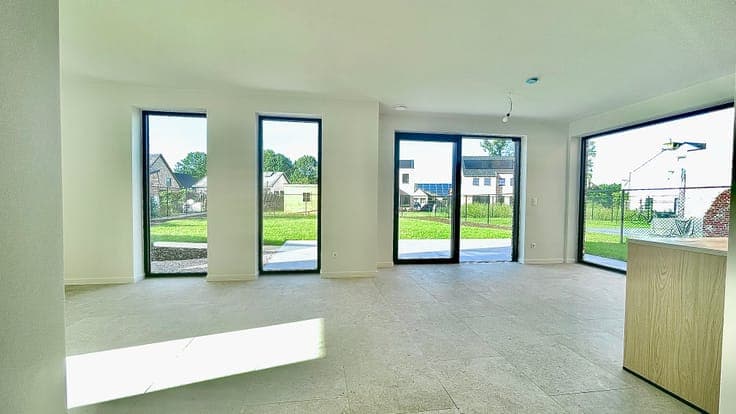 New-build detached home with beautiful garden in Zelem