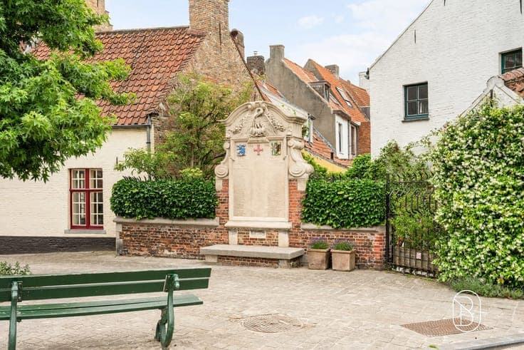 Charmant gerenoveerde stadswoning met 3 slk en stadstuin!