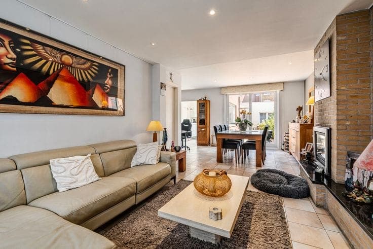 Spacious family home in Bredene with option to purchase gar…