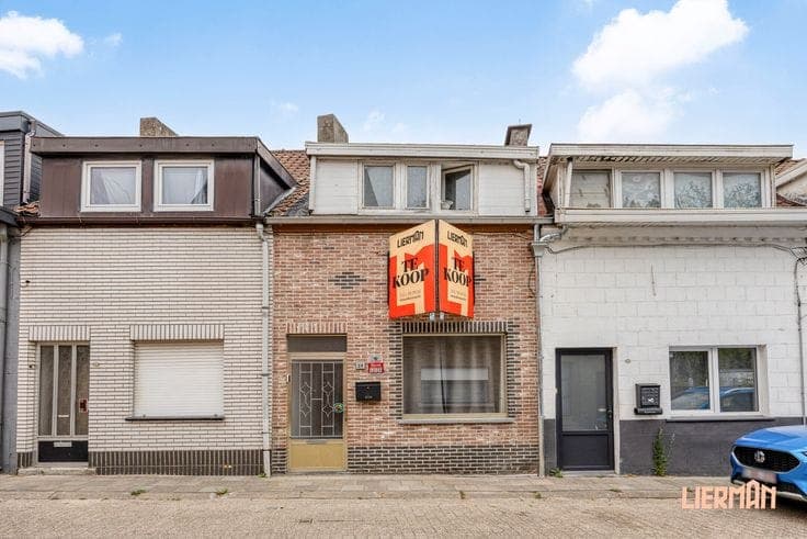 House in Denderleeuw