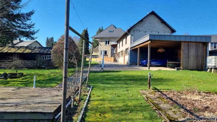 House in Waimes