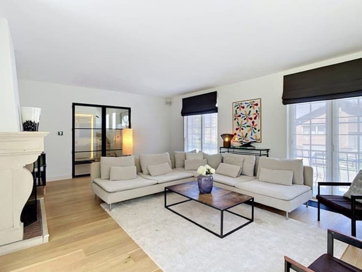 Charming villa in a gated residential area