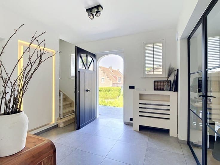 Charming villa in a gated residential area