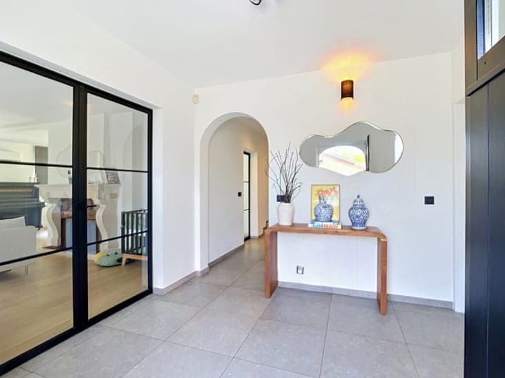 Charming villa in a gated residential area