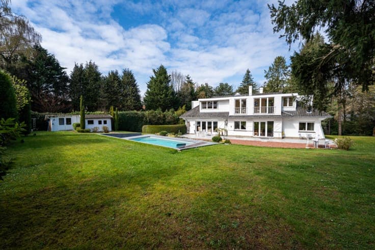 FAUBOURG: Stunning 5BR villa / 3BA / pool