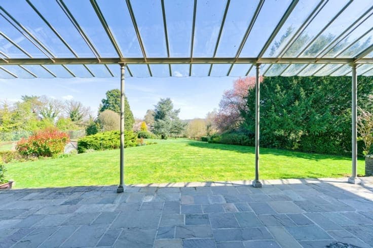 Lasne-Family property+conciergerie+tennis court+swimming poo