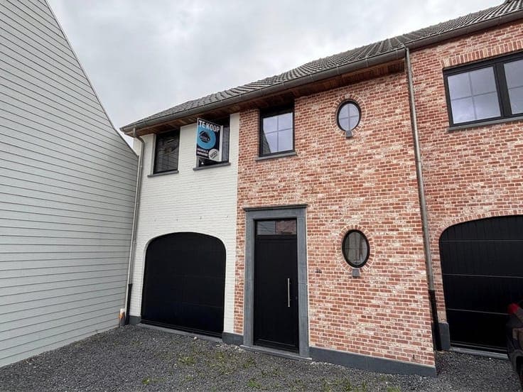 NEW 4-BEDROOM HOME? GARAGE AND GARDEN