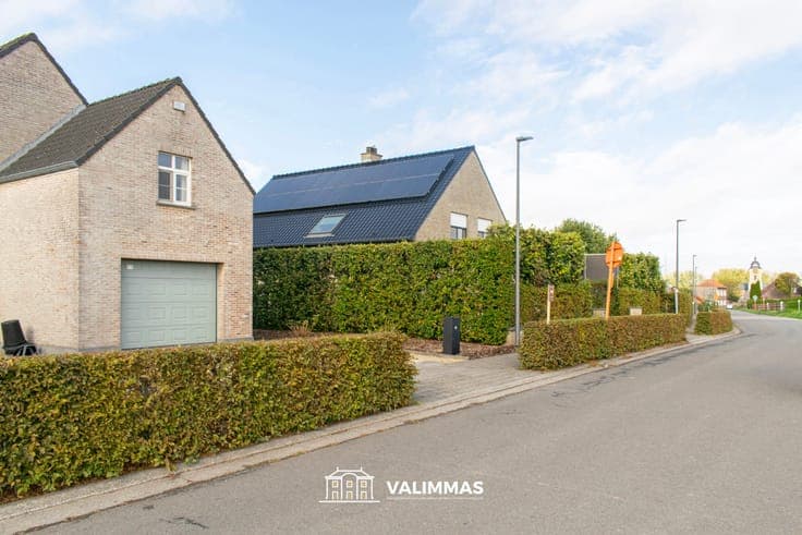 Direct instapklare, energiezuinige villa met garage en tuin
