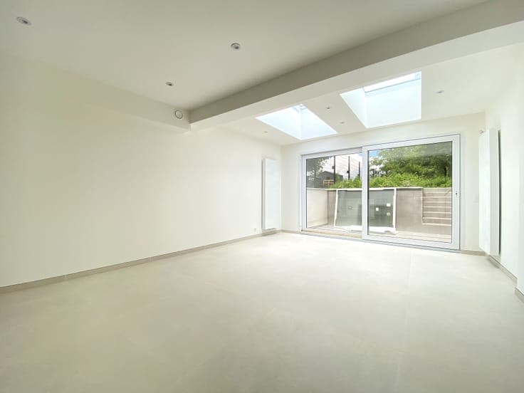 Stunning New 4-Bedroom House – Koningslo