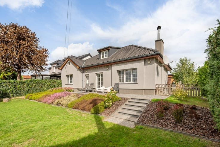 Landelijk gelegen, instapklare woning met 4 slaapkamers e...