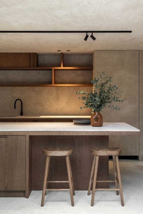 Modern renovated villa located in a residential area in Het