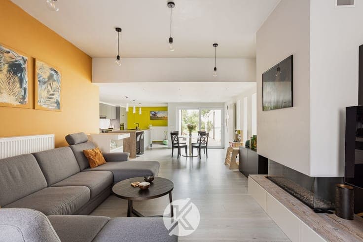 Stijlvol gerenoveerde woning op leuke ligging