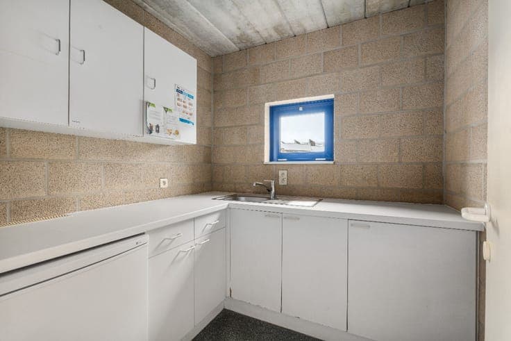 For sale: Spacious semi-detached property in Steenokkerzeel