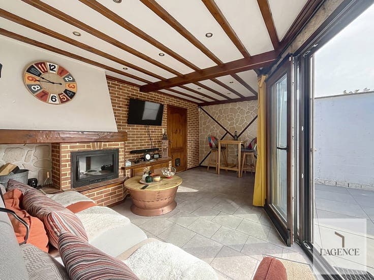 House in Engis