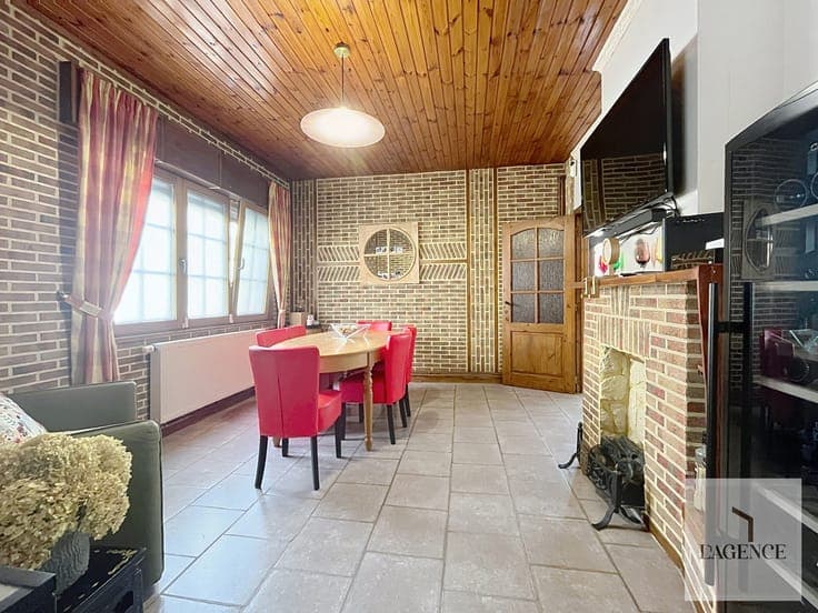 House in Engis