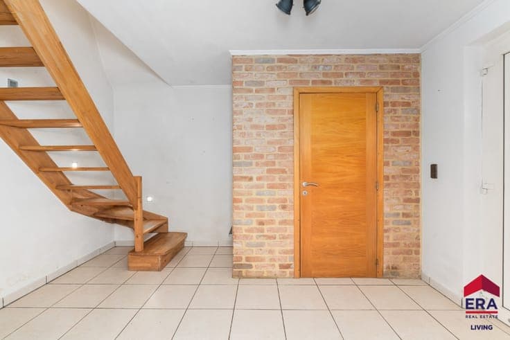 Live, work and enjoy in a prime location in Haaltert