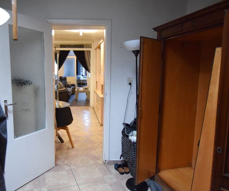 SCHAERBEEK Station – Bright 288 m² investment building