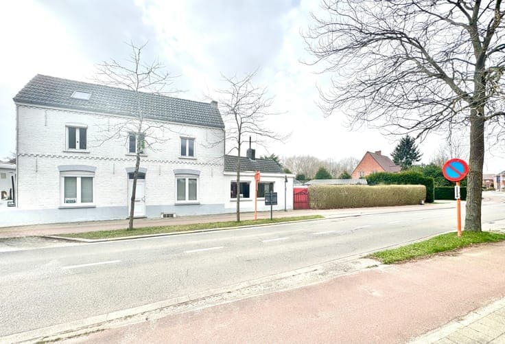 HALFOPEN WONING | 3 SLPKS | TUIN | GARAGE | 248 M²