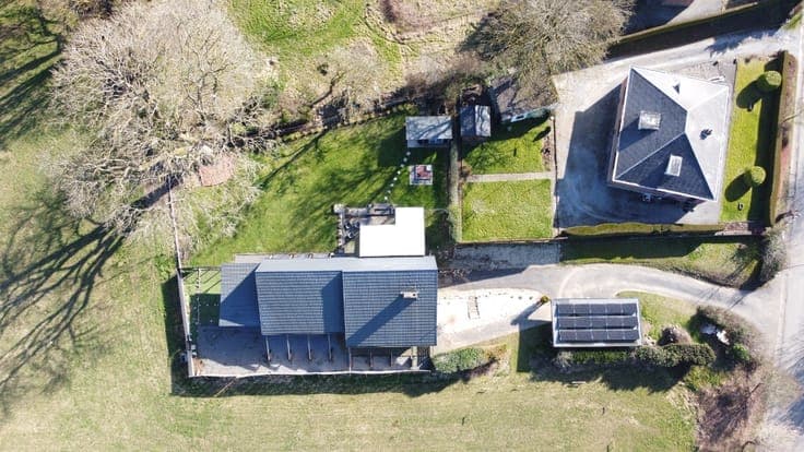 Spacious single-storey villa with large grounds in Fraiture