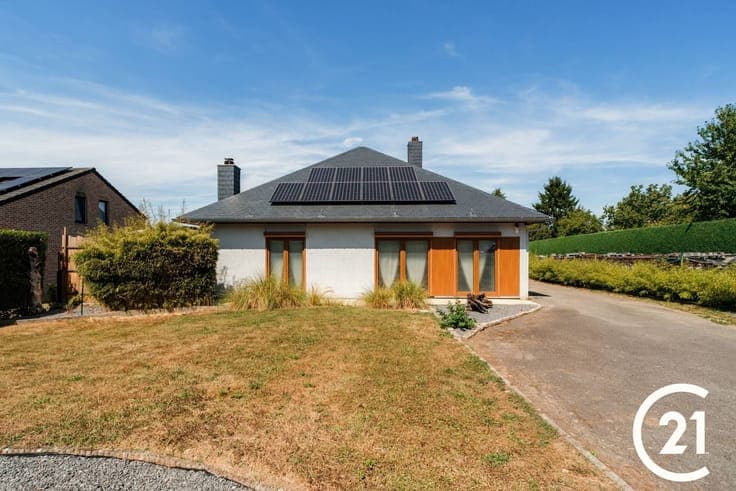 Magnifique villa plain-pied 5 chambres à vendre à Ciney!