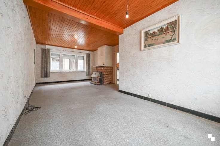 Gezellige, te moderniseren halfopen woning in rustige buu...