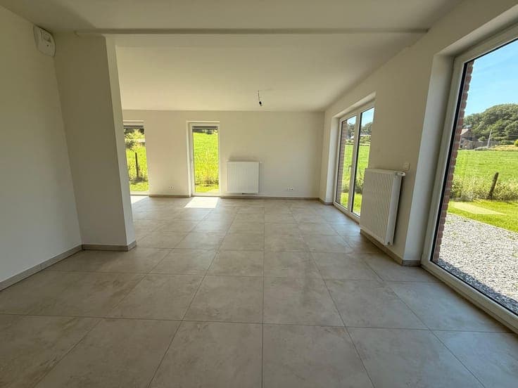 House in Floreffe