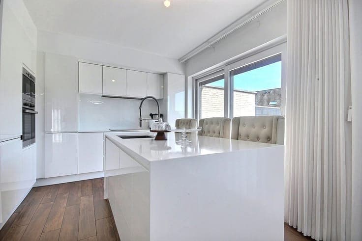 Superbe maison contemporaine de 2022 avec jardin, garage et