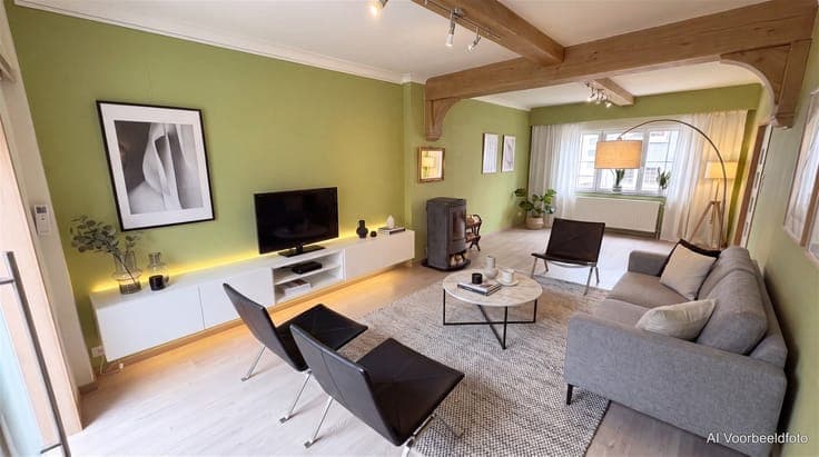 Charming family home with 4 bedrooms, beautiful garden, and