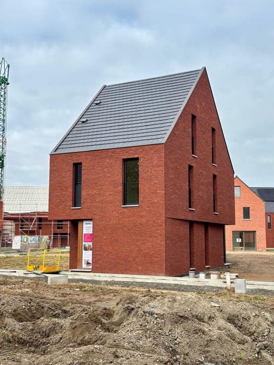 Open bebouwing met 4 slaapkamers - nieuwbouw