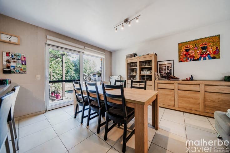 Xhendelesse – Maison familiale, jardin & garage