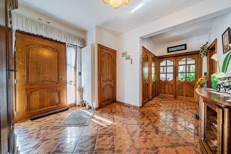 House in Retinne