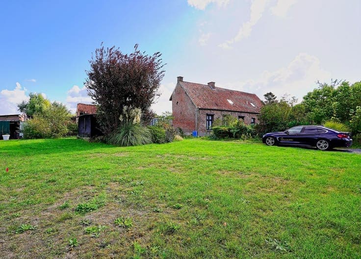 Authentieke hoevewoning met stalling, bouwgrond en pracht...